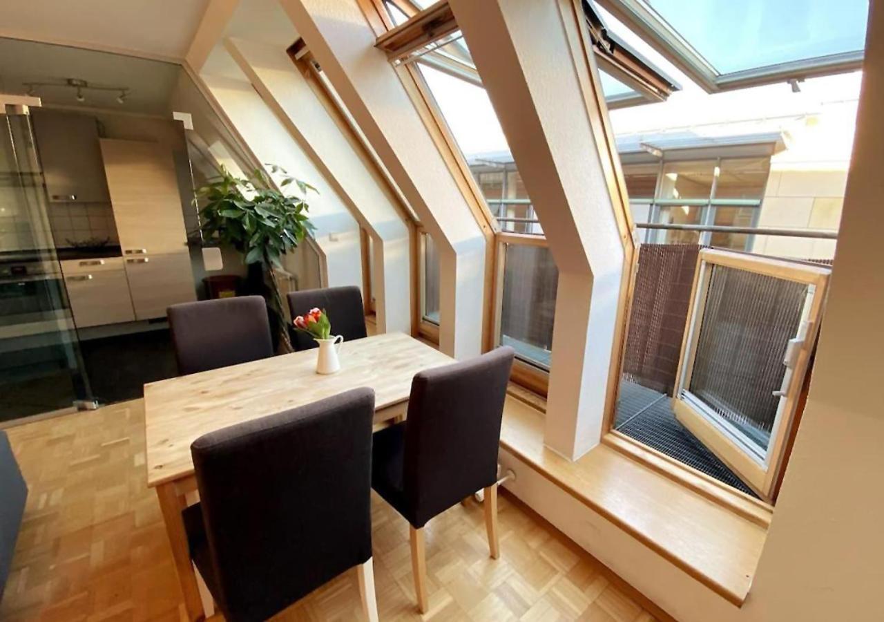 Loft + Balkon In Historischem Altbau Am Marktplatz Хемниц Экстерьер фото